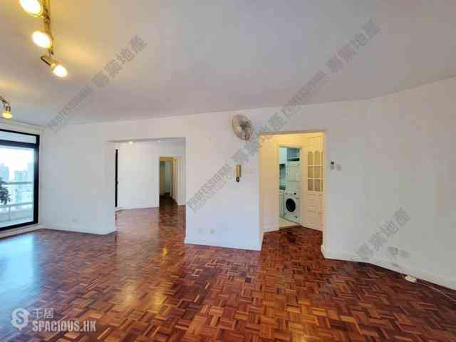 Soho - Albron Court 02