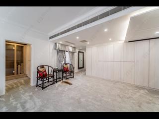 Mid Levels Central - Grenville House Block IJ 14