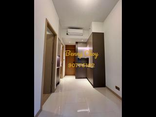 Sai Ying Pun - Upper Manor 05