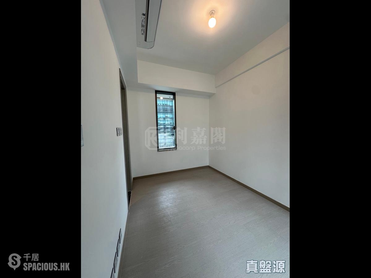 Wong Chuk Hang - The Southside Phase 3C Blue Coast II 01