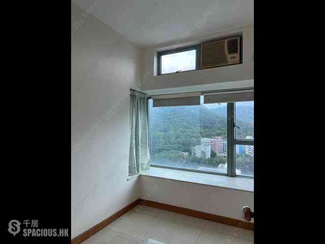 Tung Chung - Coastal Skyline Phase 3 La Rossa Block B (Block 8) 03