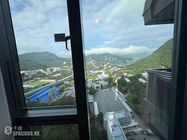 Wong Chuk Hang - The Southside Phase 4B 06