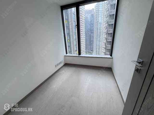 Wong Chuk Hang - The Southside Phase 3C Blue Coast II 04