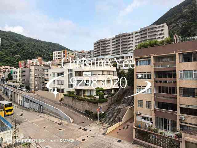 Happy Valley - Antonia House 01