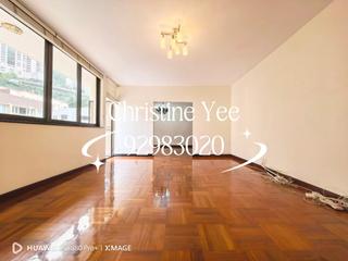 Happy Valley - Antonia House 03