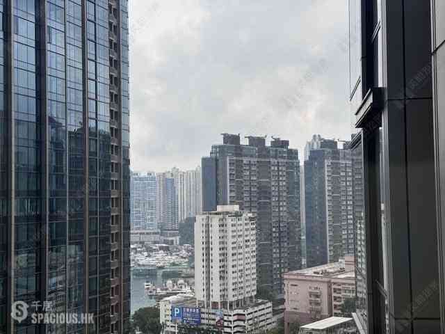 Wong Chuk Hang - The Southside Phase 3C Blue Coast II 08