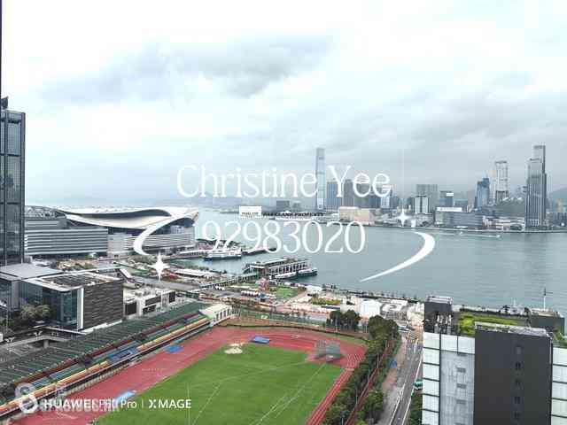 Wan Chai - The Gloucester 01