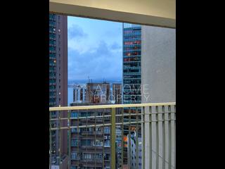 Sheung Wan - Urbana 38 04