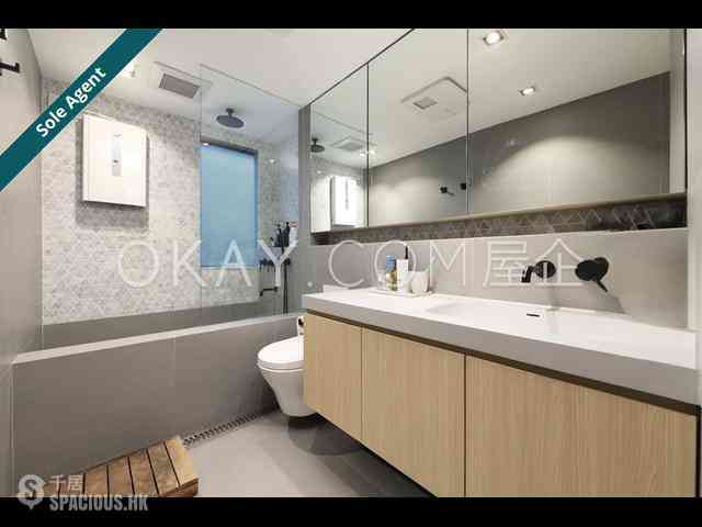 Repulse Bay - Grand Garden Block 3 11