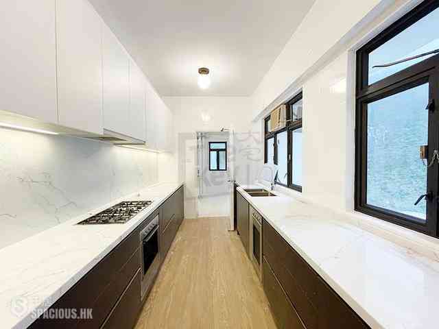 Repulse Bay - Repulse Bay Apartments 11