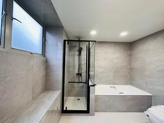 Mid Levels Central - Tregunter Tower 3 05