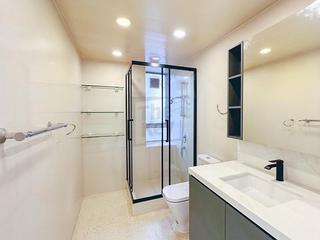 Mid Levels Central - Tregunter Tower 3 08