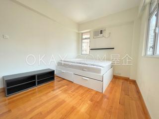 Mid Levels Central - Jing Tai Garden Mansion 07