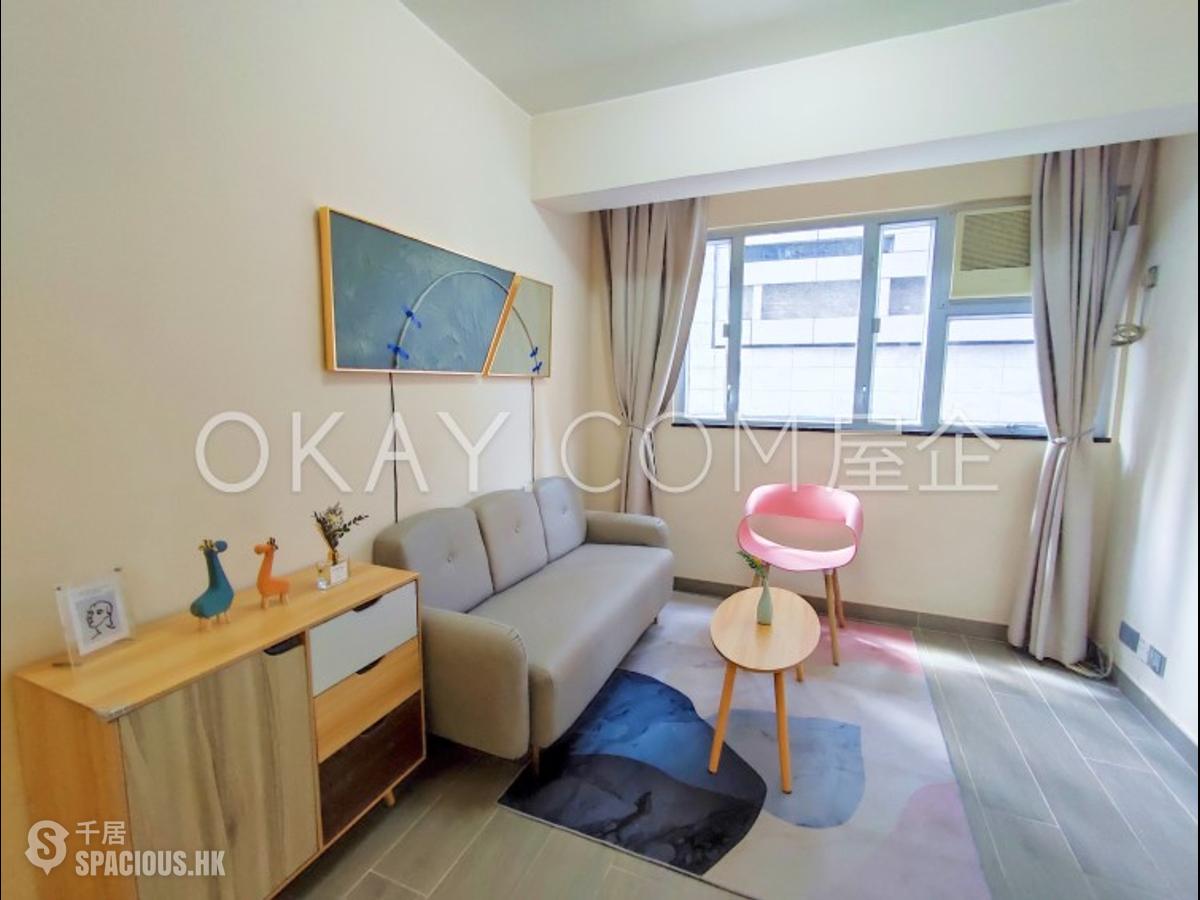 Mid Levels West - Bonanza Court 01