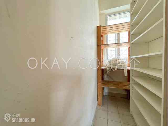 Mid Levels Central - Jing Tai Garden Mansion 12