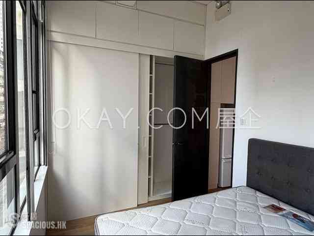 Sheung Wan - Kam Chuen Building 07