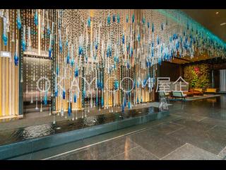 Wan Chai - The Gloucester 16
