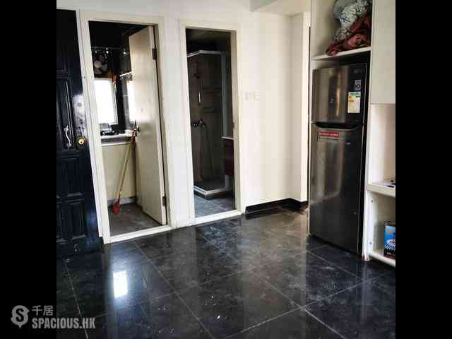 Wan Chai - Lok Ku House 03