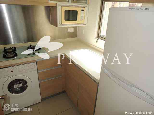 Wan Chai - The Zenith 06