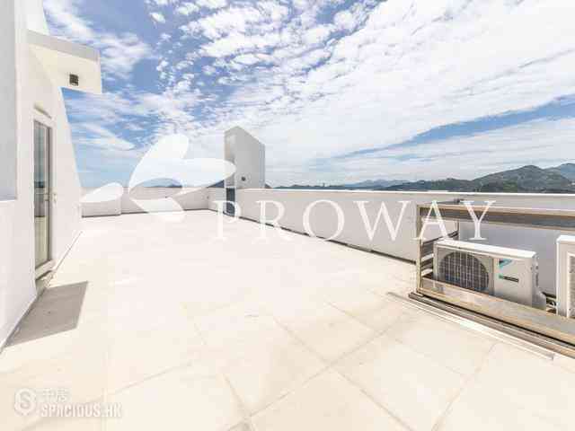 Repulse Bay - 5, Headland Road 03