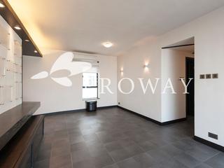 Mid Levels Central - The Grand Panorama 03