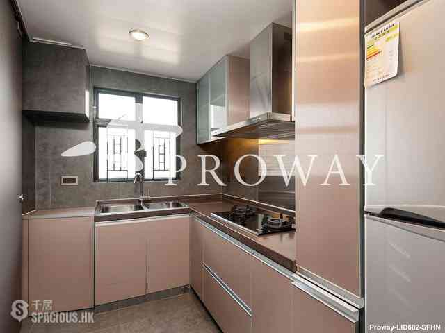 Mid Levels Central - The Grand Panorama 10