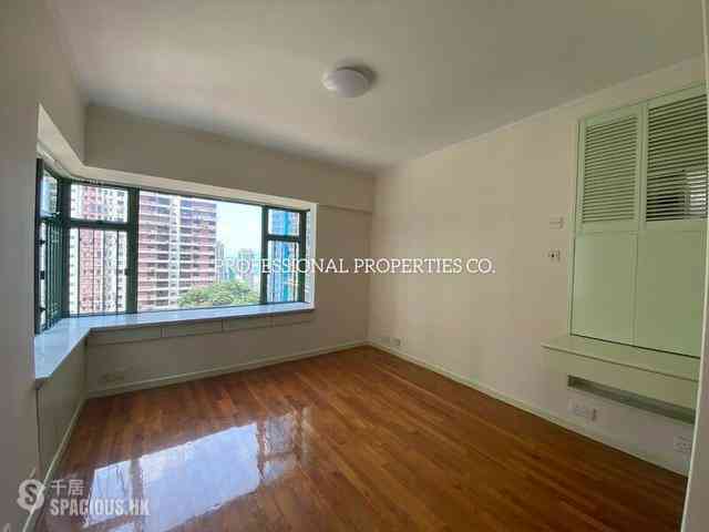 Mid Levels Central - Robinson Place 04