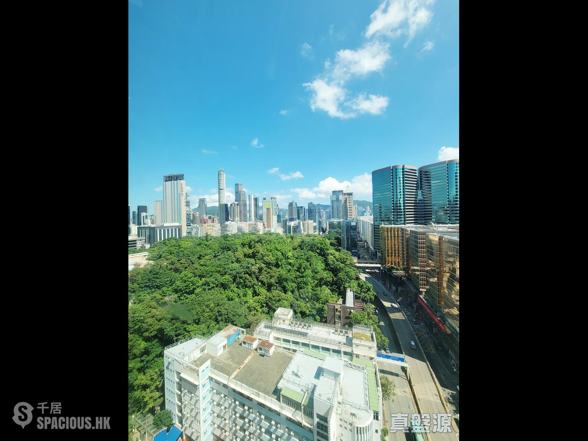 Tsim Sha Tsui - The Victoria Towers 01