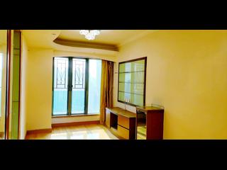 Sheung Wan - Queen's Terrace Block 1 07