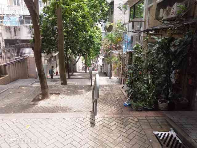 Kennedy Town - 32-34A, Li Po Lung Path 03