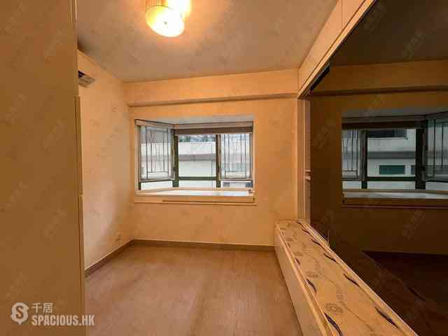 Mid Levels Central - Goldwin Heights 03
