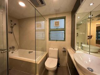 Mid Levels Central - Goldwin Heights 04