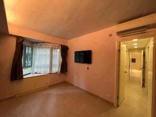 Mid Levels Central - Goldwin Heights 05