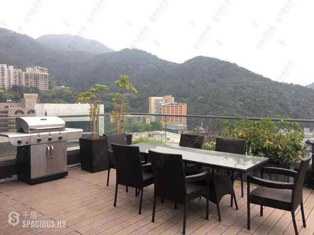 Sai Ying Pun - The Summa Block 1 02