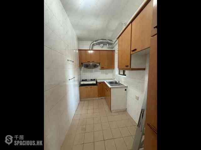 Shek Tong Tsui - The Belcher's Phase 1 Block 2 19