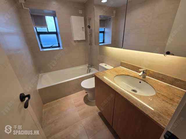 Mid Levels East - Monmouth Place 10