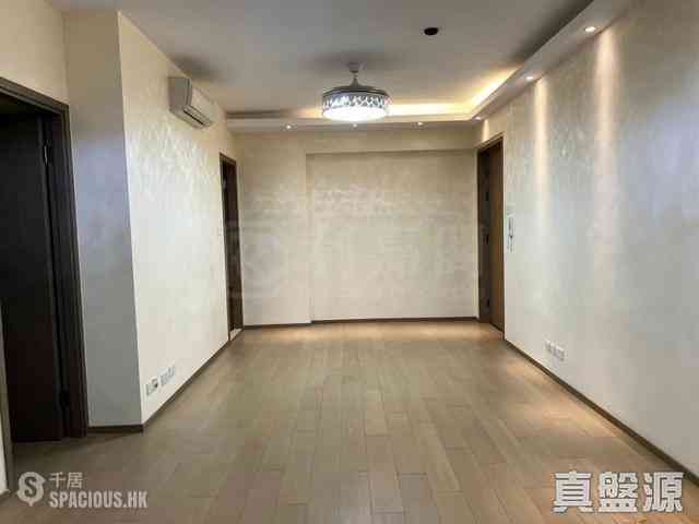 Shau Kei Wan - Island Garden Block 2 04