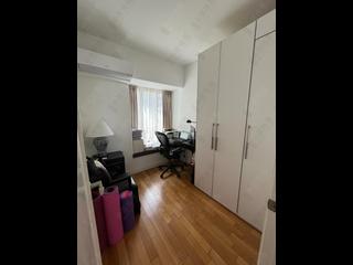 Mid Levels Central - Vantage Park Block 2 09