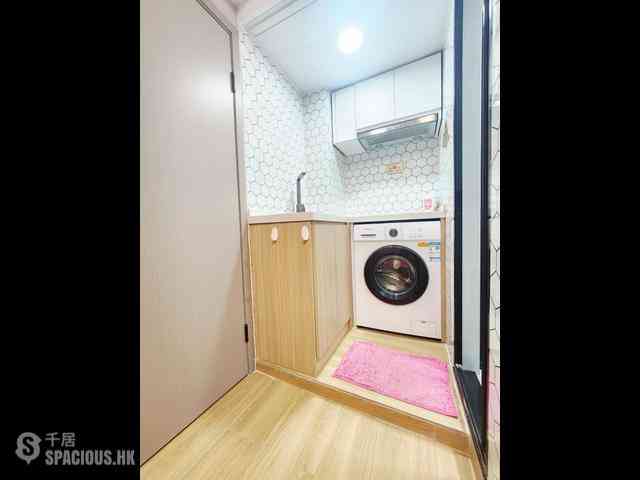 Wan Chai - Yee Hing Building 04