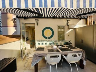 Sai Ying Pun - Fook Moon Building 02