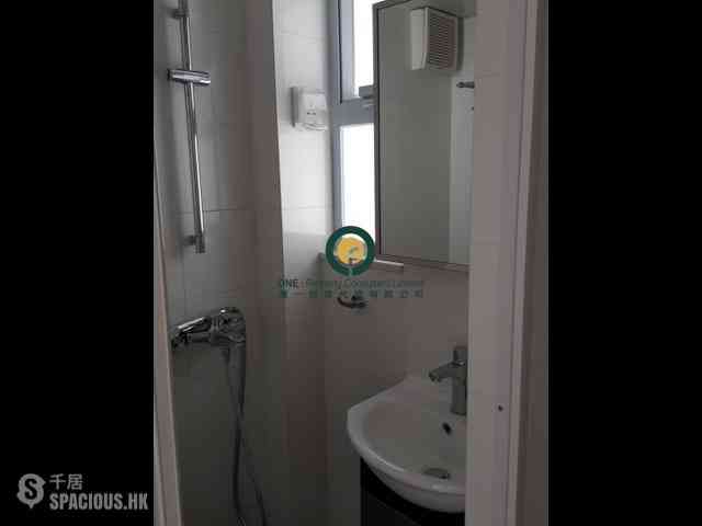 Sai Ying Pun - 4A, Second Street 04