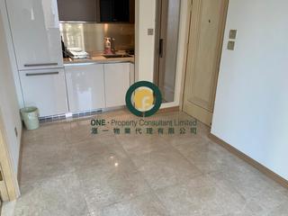 Sai Ying Pun - 63, Pokfulam 04
