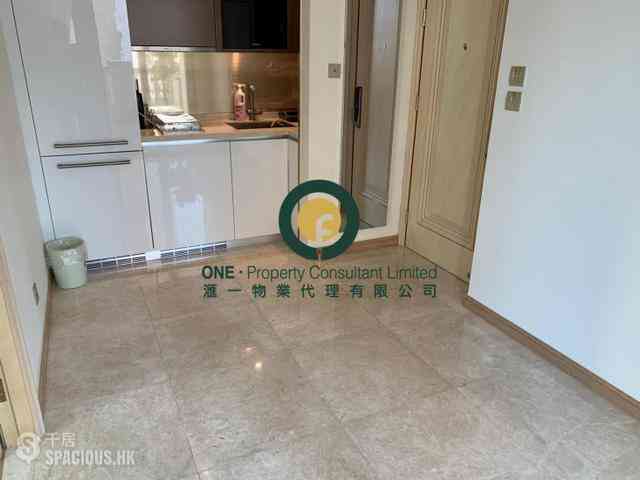 Sai Ying Pun - 63, Pokfulam 04