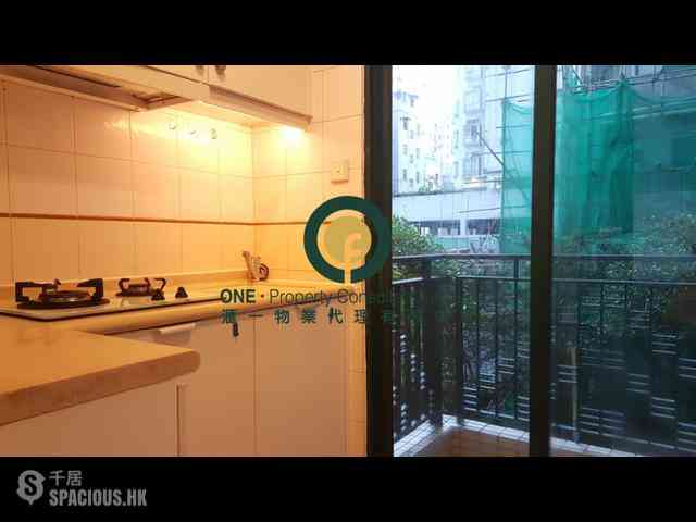 Kennedy Town - La Maison Du Nord 02