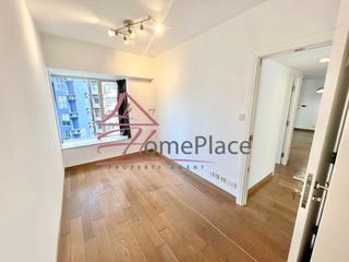 Soho - Centrestage 02
