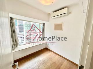 Soho - Centrestage 03