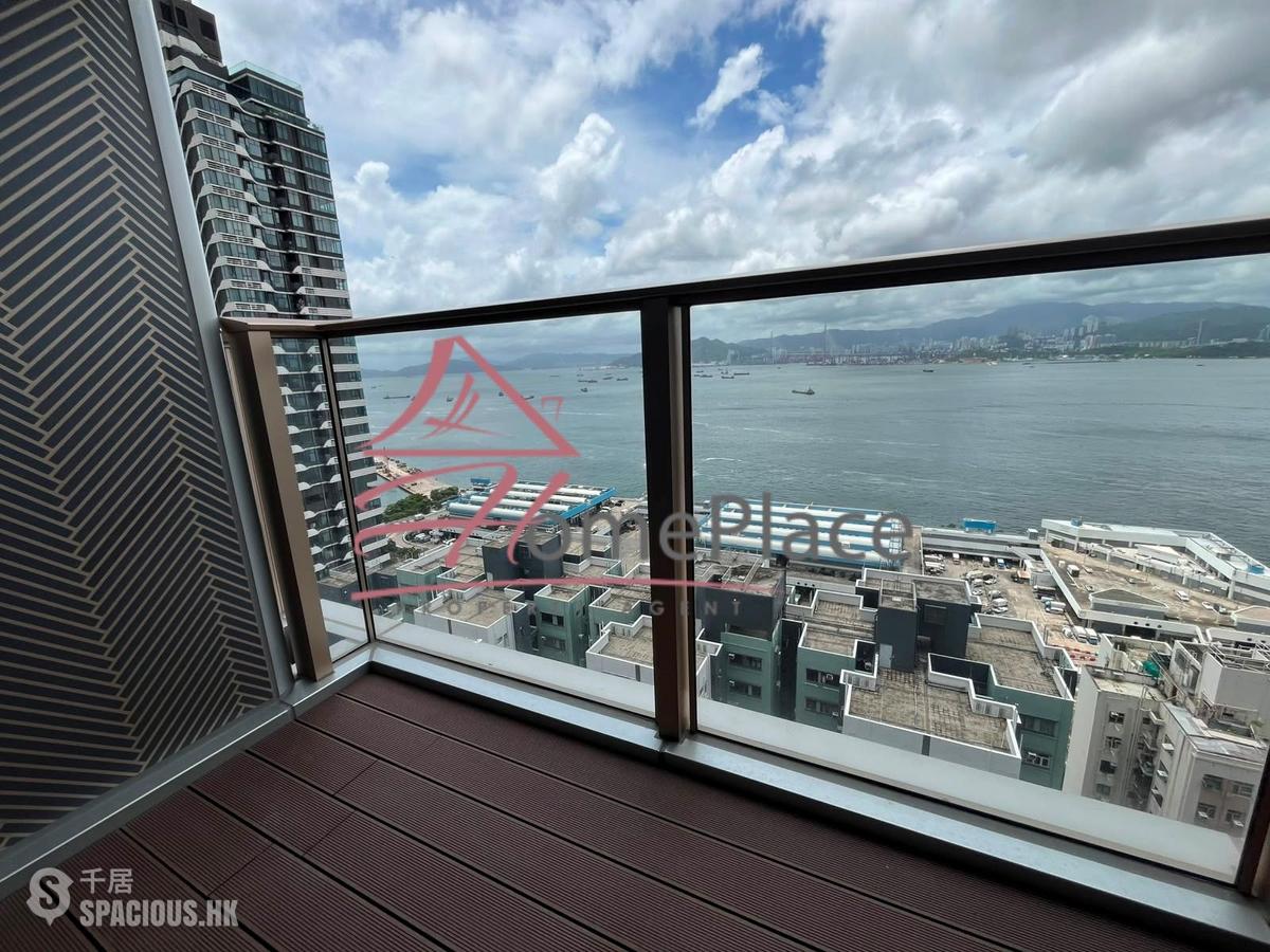 Sai Ying Pun - Des Voeux W Residence 01