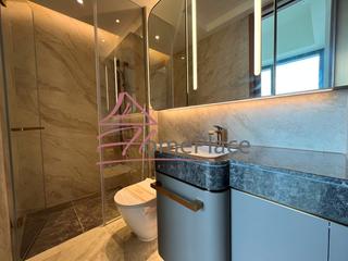 Sai Ying Pun - Des Voeux W Residence 07