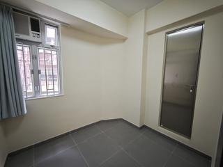 Central - Chung Shan House 05