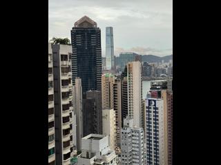 Mid Levels Central - Golden Pavilion 11